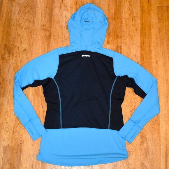 Patagonia Women's Lightweight 1/2 Zip Hooded Pullover Sz M - Picture 2 of 4